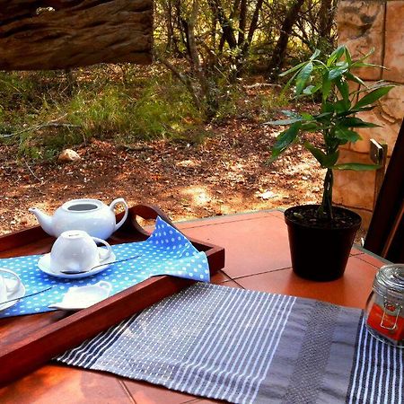Beyond The Boma Boutique Guesthouse Марлот-Парк Экстерьер фото
