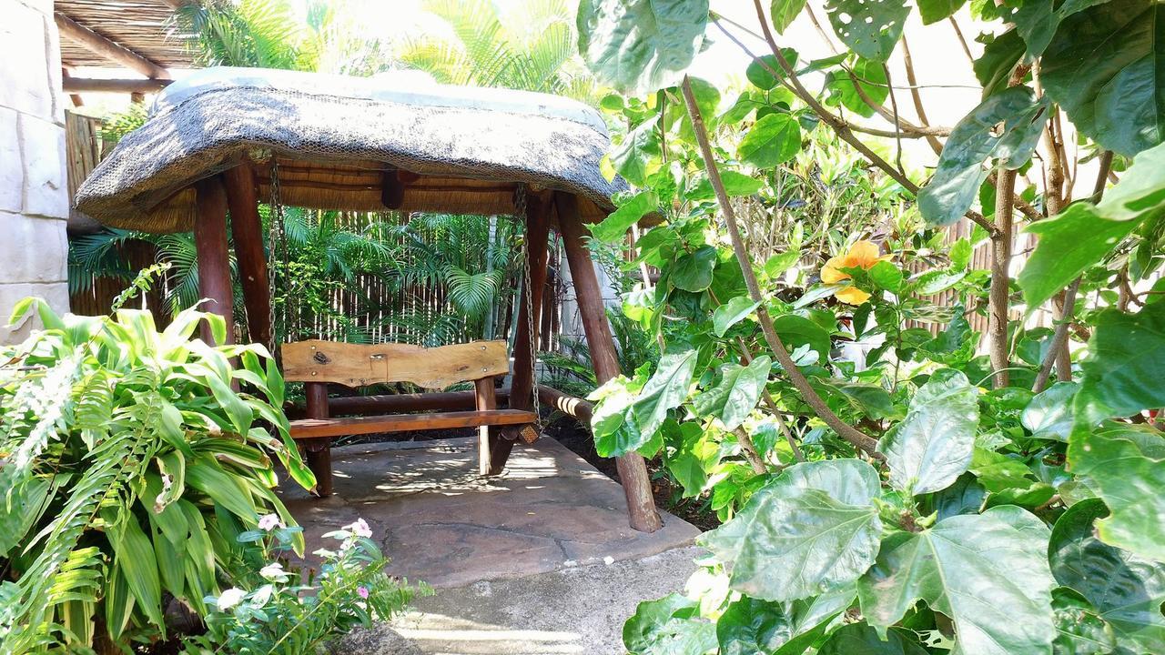 Beyond The Boma Boutique Guesthouse Марлот-Парк Экстерьер фото